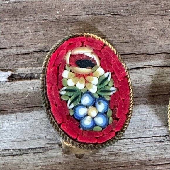 Vintage Italian Micro Mosaic Clip-On Earrings With Red Floral Design & Gold-Tone - Picture 3 of 9